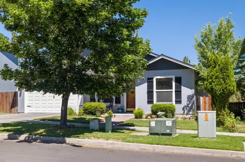 21370 Pecoraro Loop, Bend, OR 97701 photo 31