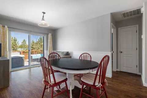 21370 Pecoraro Loop, Bend, OR 97701 photo 13