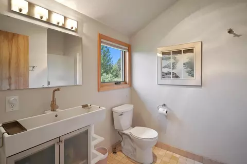 18740 Ridgecrest Rd, Bend, OR 97703 photo 46