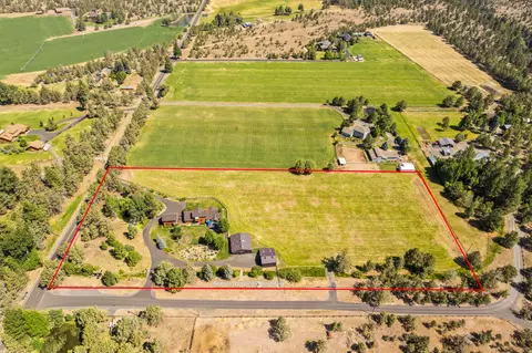 18740 Ridgecrest Rd, Bend, OR 97703 photo 63