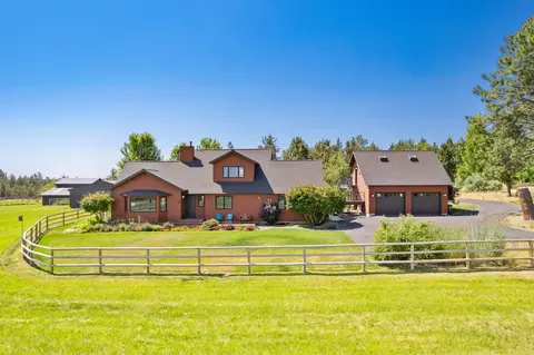 18740 Ridgecrest Rd, Bend, OR 97703 photo 4