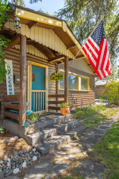 1204 NE 9th St, Bend, OR 97701 photo 31