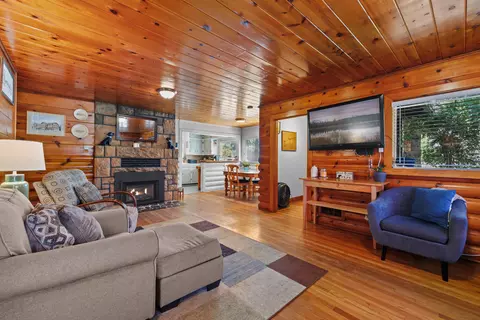 1204 NE 9th St, Bend, OR 97701 photo 5