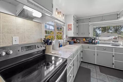 1204 NE 9th St, Bend, OR 97701 photo 14