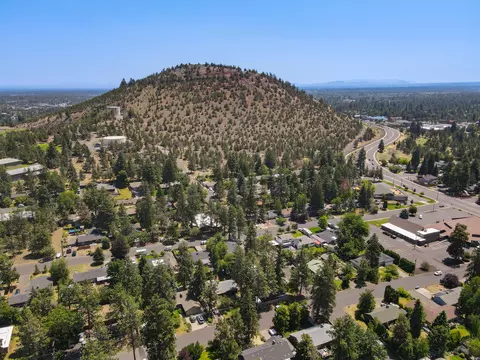 1204 NE 9th St, Bend, OR 97701 photo 44