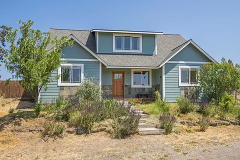 5500 NW 49th St, Redmond, OR 97756