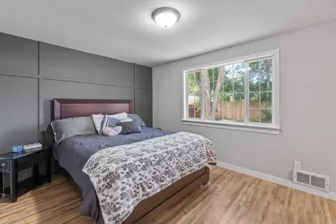 1329 NE Watson Dr, Bend, OR 97701 photo 13