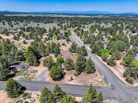 23085 Chisholm Trl, Bend, OR 97702 photo 30