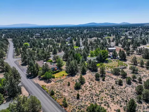 23085 Chisholm Trl, Bend, OR 97702 photo 35