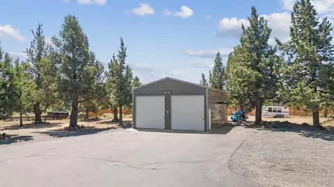 60177 Stirling Dr, Bend, OR 97702 photo 36