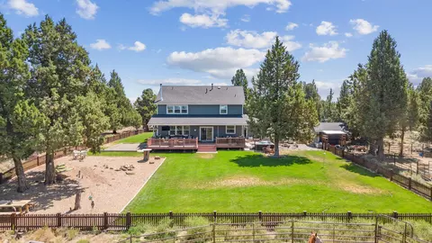 60177 Stirling Dr, Bend, OR 97702 photo 35