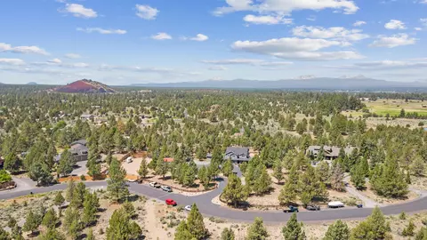 60177 Stirling Dr, Bend, OR 97702 photo 40