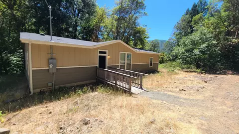 4895 Jumpoff Joe Creek Rd, Grants Pass, OR 97526