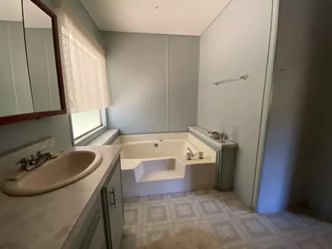 299 Jackadel Ln, Cave Junction, OR 97523 photo 11