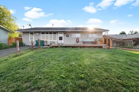 210 S Rogers St, Klamath Falls, OR 97601
