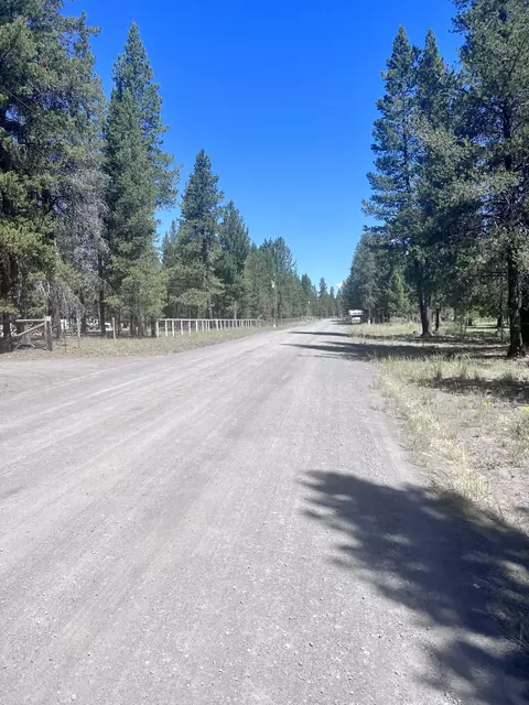 52875 Wayside Loop, La Pine, OR 97739 photo 15