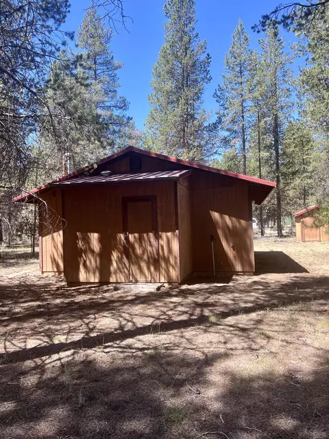 52875 Wayside Loop, La Pine, OR 97739 photo 5