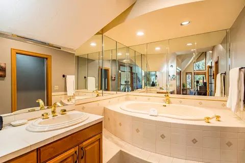 57054 Peppermill Cir #28-D, Sunriver, OR 97707 photo 15