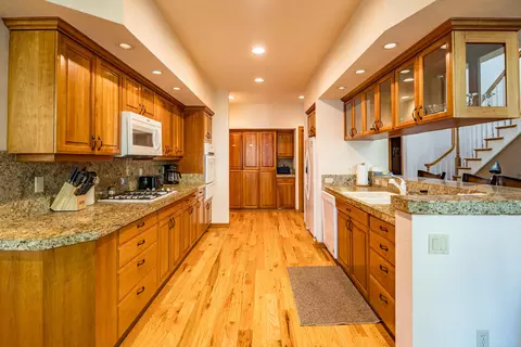 57054 Peppermill Cir #28-D, Sunriver, OR 97707 photo 11