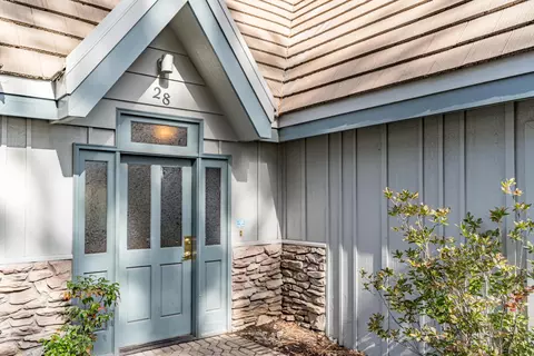 57054 Peppermill Cir #28-D, Sunriver, OR 97707 photo 2
