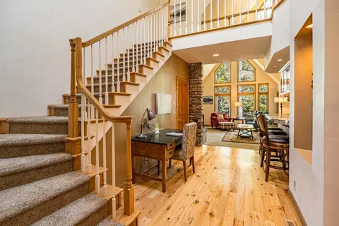 57054 Peppermill Cir #28-D, Sunriver, OR 97707 photo 4