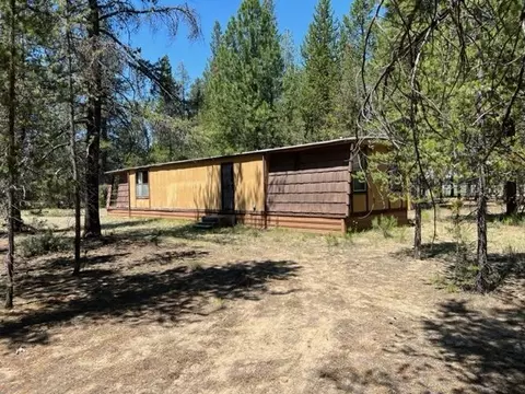 52282 Pine Forest Dr, La Pine, OR 97739 photo 2
