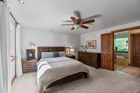 61165 Ridgewater Loop, Bend, OR 97702 photo 21