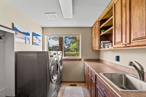 61165 Ridgewater Loop, Bend, OR 97702 photo 20