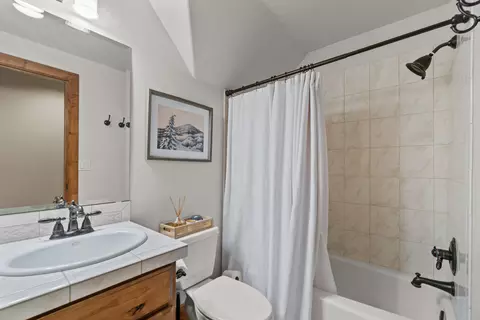 61165 Ridgewater Loop, Bend, OR 97702 photo 28