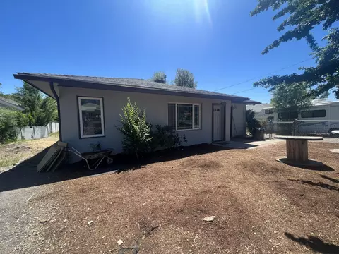 5080 Bryant Ave, Klamath Falls, OR 97603