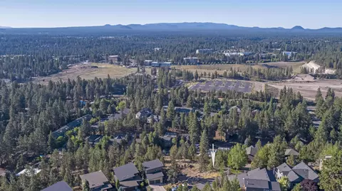 1769 SW Troon Ave, Bend, OR 97702