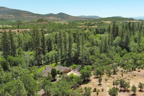 3446 Rogue River Dr, Eagle Point, OR 97524 photo 103