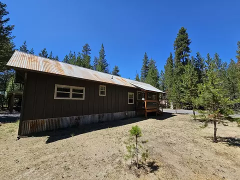 15902 6th St, La Pine, OR 97739 photo 2