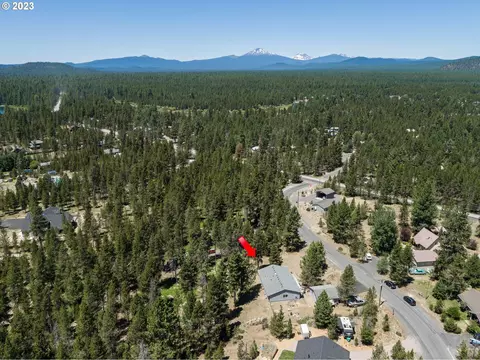 55475 Gross Dr, Bend, OR 97707 photo 13