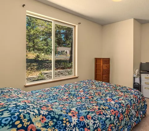 55475 Gross Dr, Bend, OR 97707 photo 22