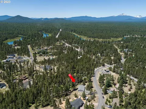 55475 Gross Dr, Bend, OR 97707 photo 12