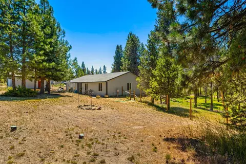 55475 Gross Dr, Bend, OR 97707 photo 5