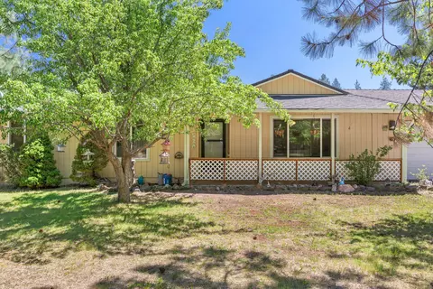 61520 Tanya Dr, Bend, OR 97702