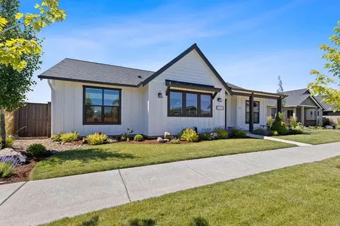674 NE Union Loop, Prineville, OR 97754