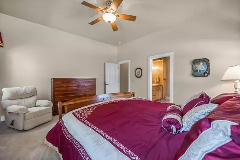 706 Nutcracker Dr, Redmond, OR 97756 photo 13