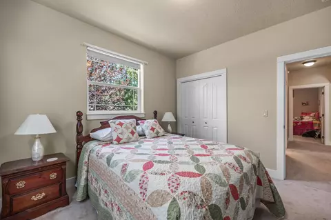 706 Nutcracker Dr, Redmond, OR 97756 photo 21