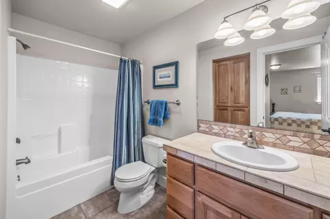 706 Nutcracker Dr, Redmond, OR 97756 photo 11