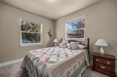706 Nutcracker Dr, Redmond, OR 97756 photo 20