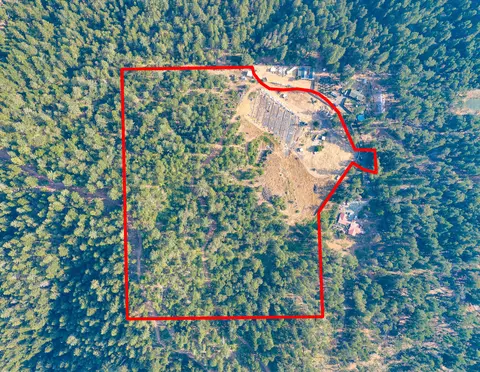 825 Onion Mountain Rd, Wilderville, OR 97543