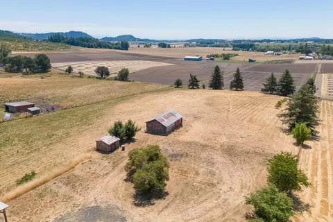 1908 Farmer Rd SE, Jefferson, OR 97352 photo 8