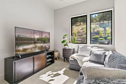 2265 NW Putnam Rd, Bend, OR 97703 photo 26