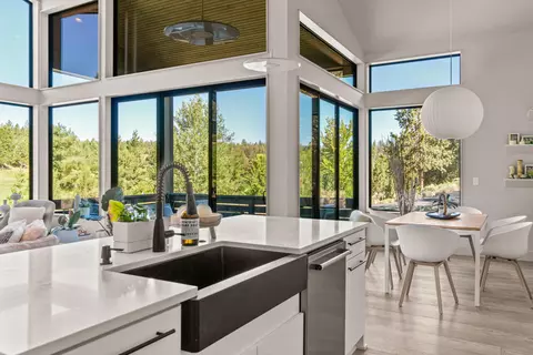 2265 NW Putnam Rd, Bend, OR 97703 photo 16