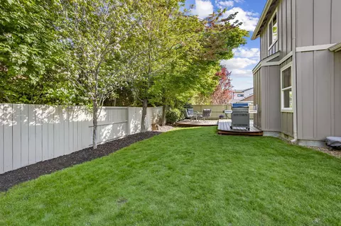 60951 Garrison Dr, Bend, OR 97702 photo 30