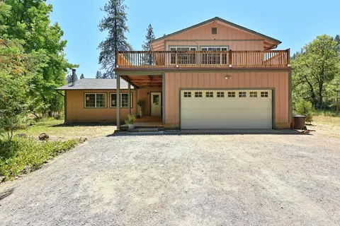 4315 Evans Creek Rd, Rogue River, OR 97537