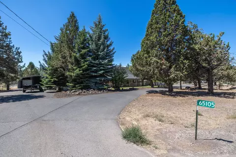 65105 85th Pl, Bend, OR 97703 photo 4